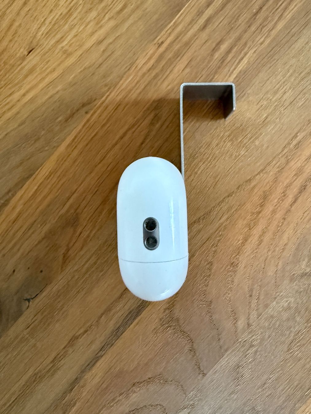 Apple Cuffie: APPLE AirPods Pro 2 Charging Case – Usato da Lausanne venduto da Nine1982 9