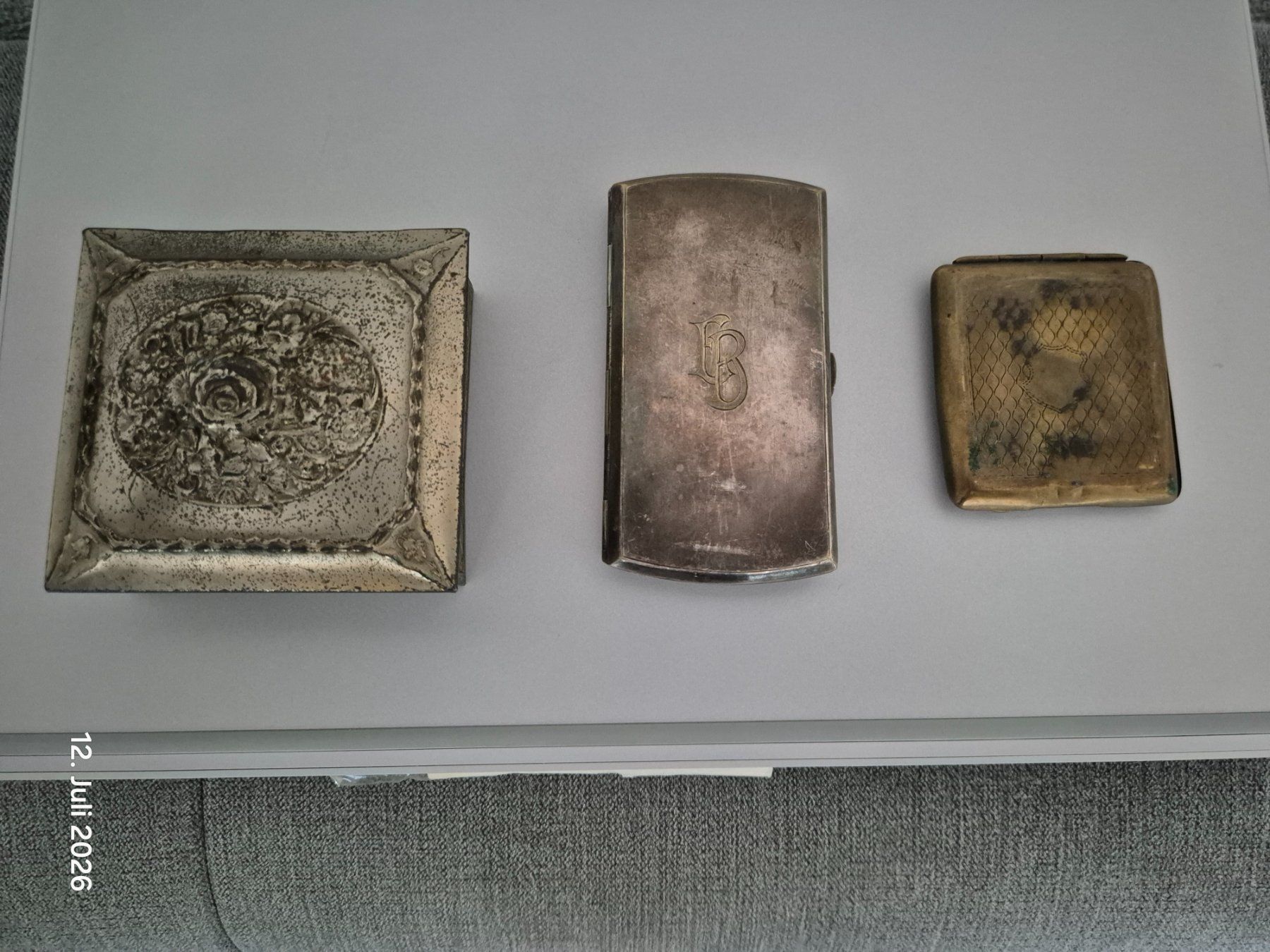 Autres tabacs: Antikes Zigarettenetui und Schatullen – D'occasion à Bronschhofen par mar_mjc9