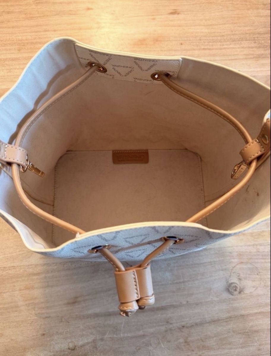 Valentino Borse da donna: Valentino Beuteltasche beige gemustert  – Usato da Nussbaumen AG venduto da nad_lq9s 1