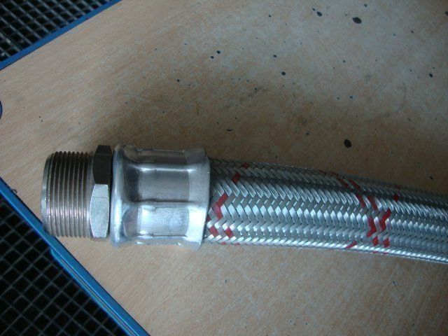 Tutti gli attrezzi: Verstärkter Gewebeschlauch neu – Usato da Gross venduto da Triumph67 4