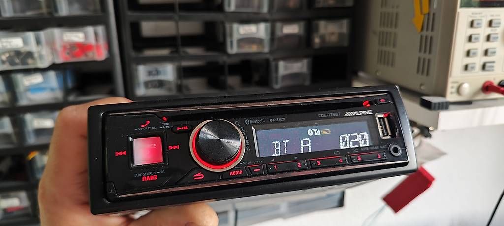 Radios: Autoradio Bluetooth USB CD – Gebraucht aus Veltheim AG von lagunav624v