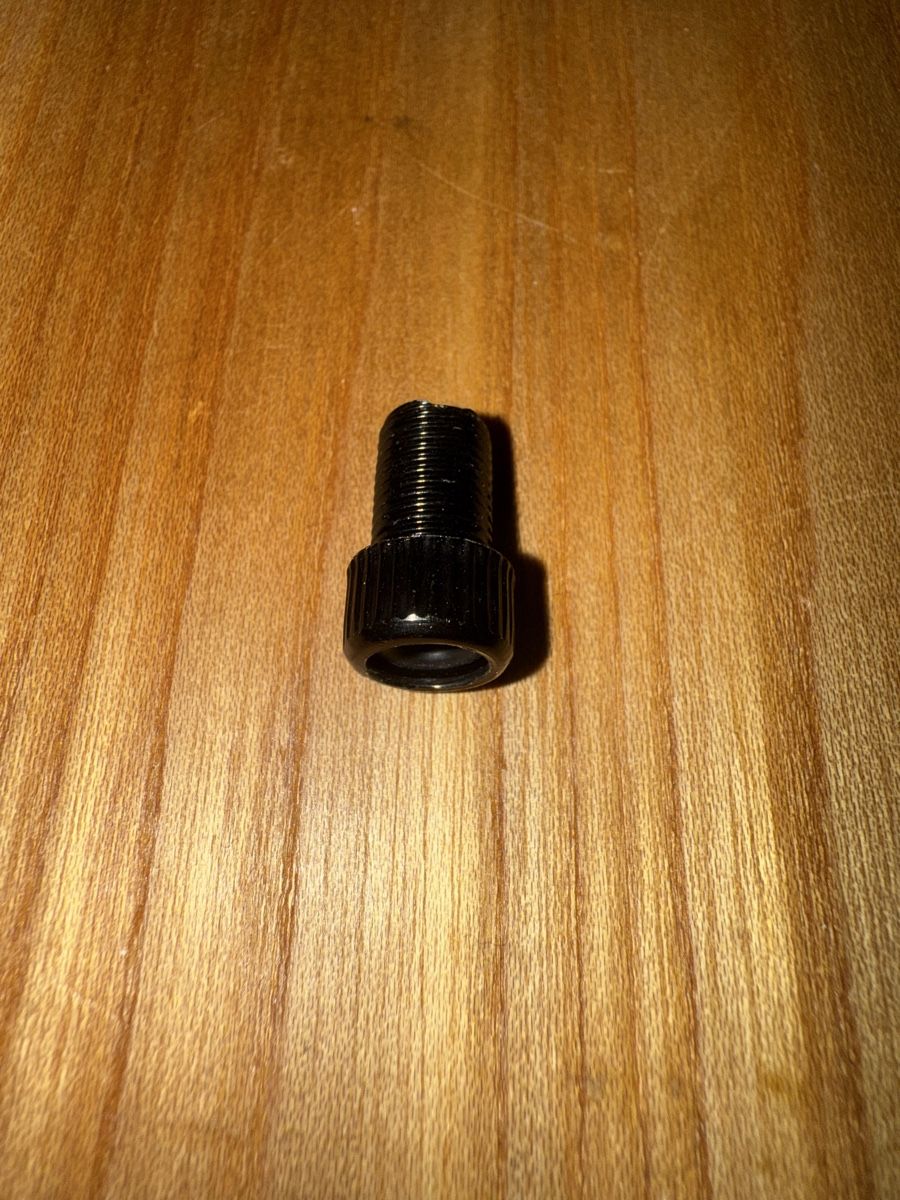 Ersatzteile: Ventil Velo Adapter Presta/Schrader schwarz – Neu und originalverpackt aus Goldingen von Thomas.Perrin
