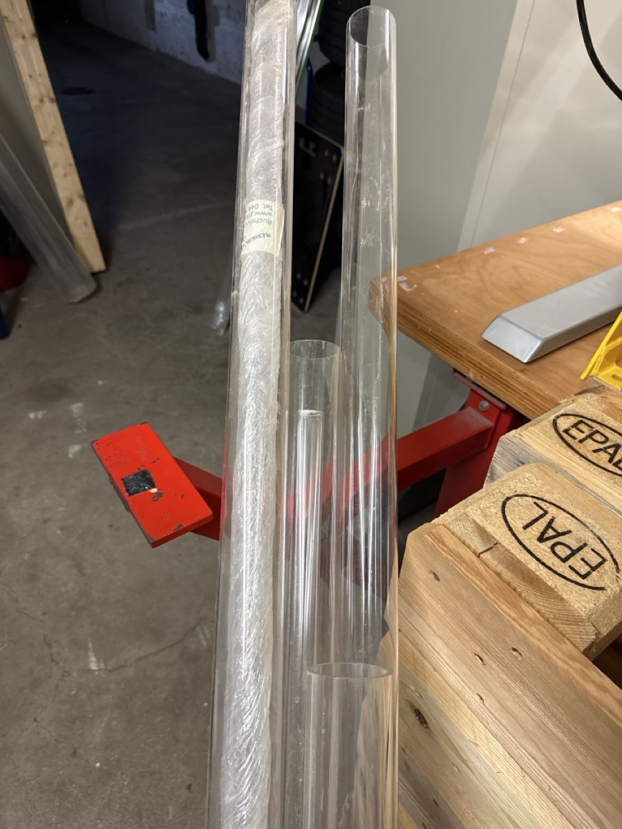 Servierplatten: Plexiglas Röhren, Acrylglas Rohre, div. Grössen, Basteln – Gebraucht aus Effretikon von ahus 2