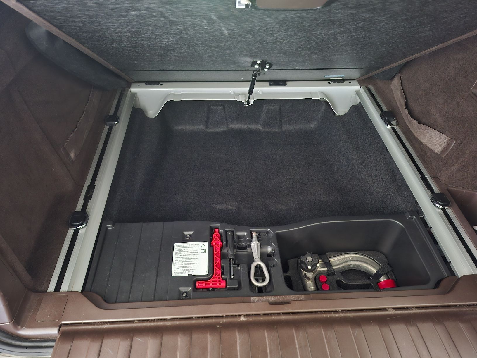 BMW Automobili: BMW X5 40d – Difettoso da Sitterdorf venduto da 4Luett 8