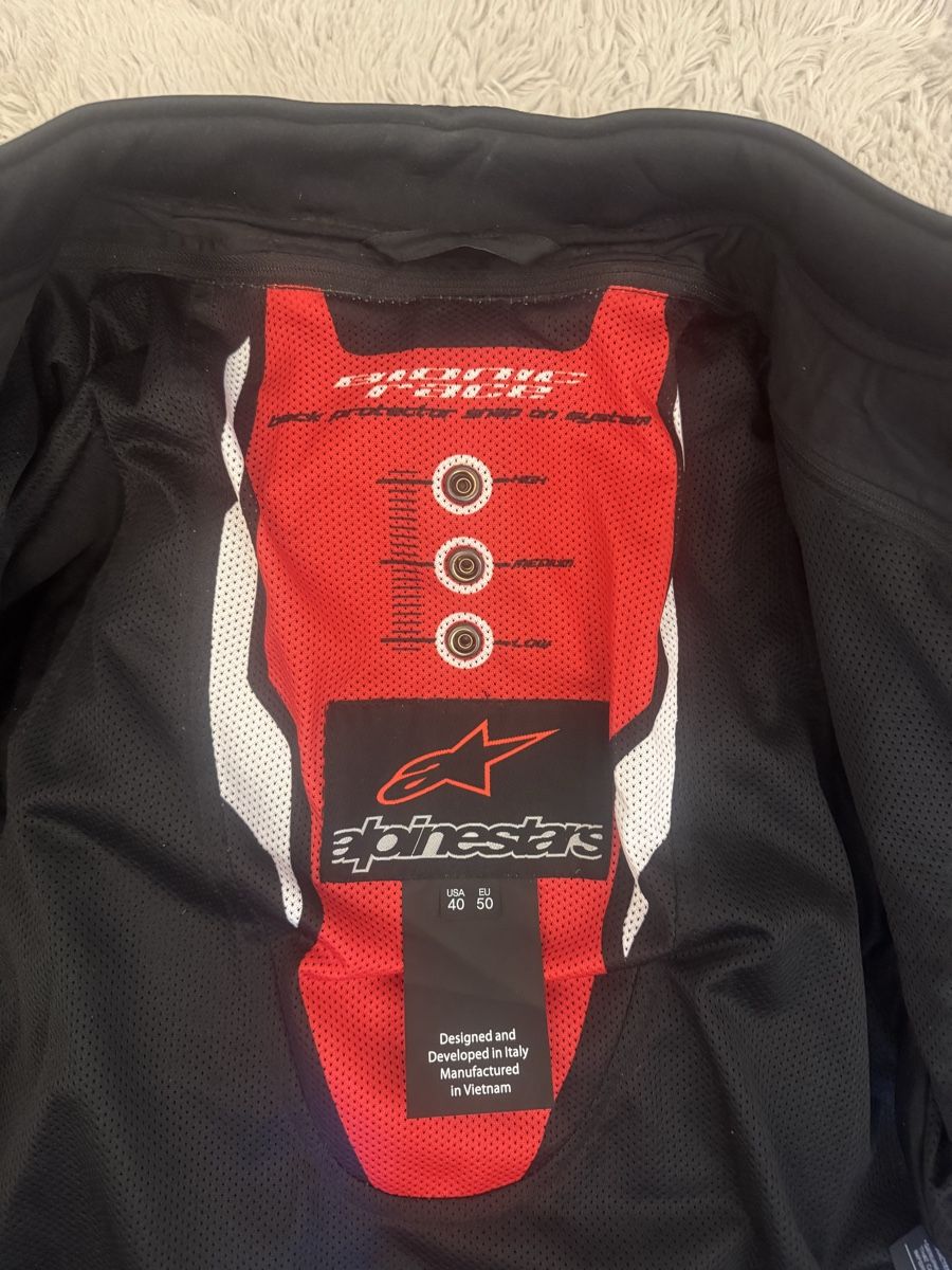 Alpinestars Vestes: Alpinestars moto jacket  – Neuf (Voir description) à Arzier-Le Muids par kol_6zbr 2