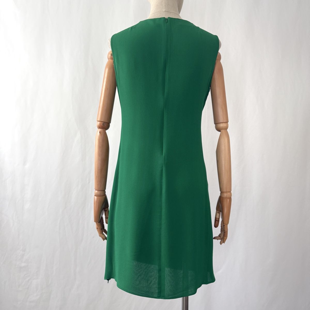 Akris Vestiti: AKRIS Green Silk Dress – Nuovo (secondo la descrizione) da Emmen venduto da Nightingale_2022 3