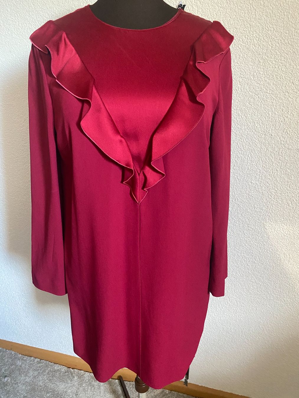 Valentino Vestiti: VALENTINO COUTURE NEU – Nuovo (secondo la descrizione) da Liestal venduto da aarroon 7