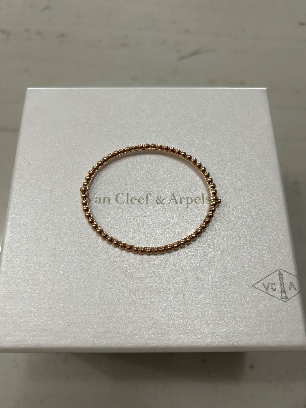 Bracciali & Braccialetti: Van Cleef & Arpels Perlé bracelet in rose gold – Nuovo (secondo la descrizione) da Rolle venduto da pioupiou76 1
