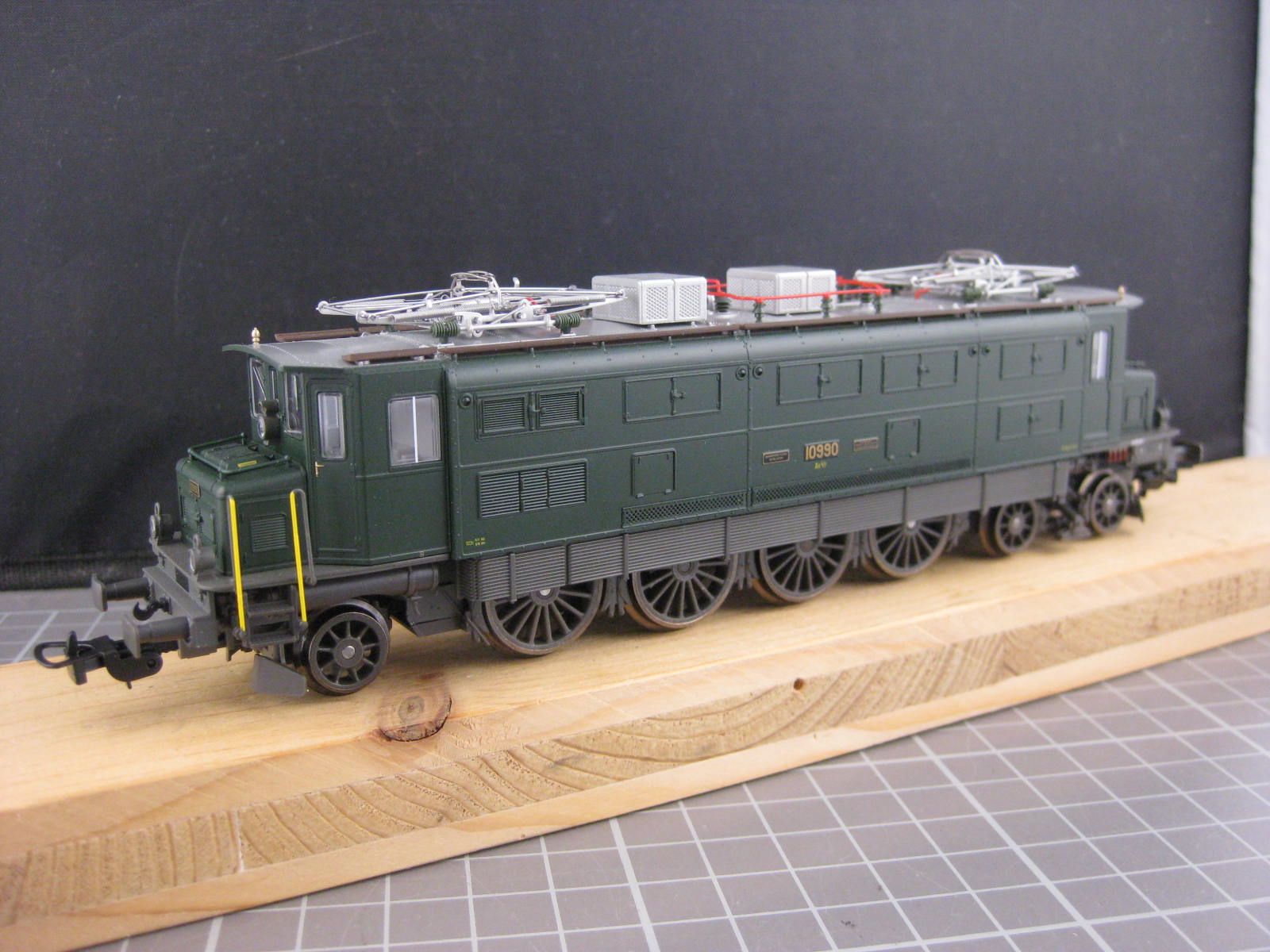 Piko Modelleisenbahnen: PIKO 51780 SBB Ae 4/7 10990 MFO – Neu (gemäss Beschreibung) aus Malters von Marosko
