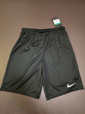 Neue Nike Fussballshorts, schwarz, Grösse XL Jugend!