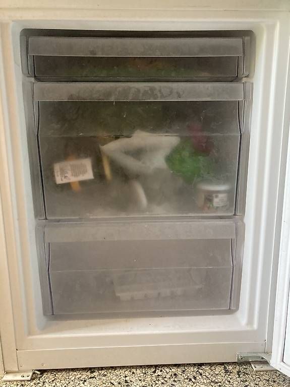 Frigoriferi: Einbaukühlschrank und Gefrierschrank – Usato da Basel venduto da eri_2prv 3