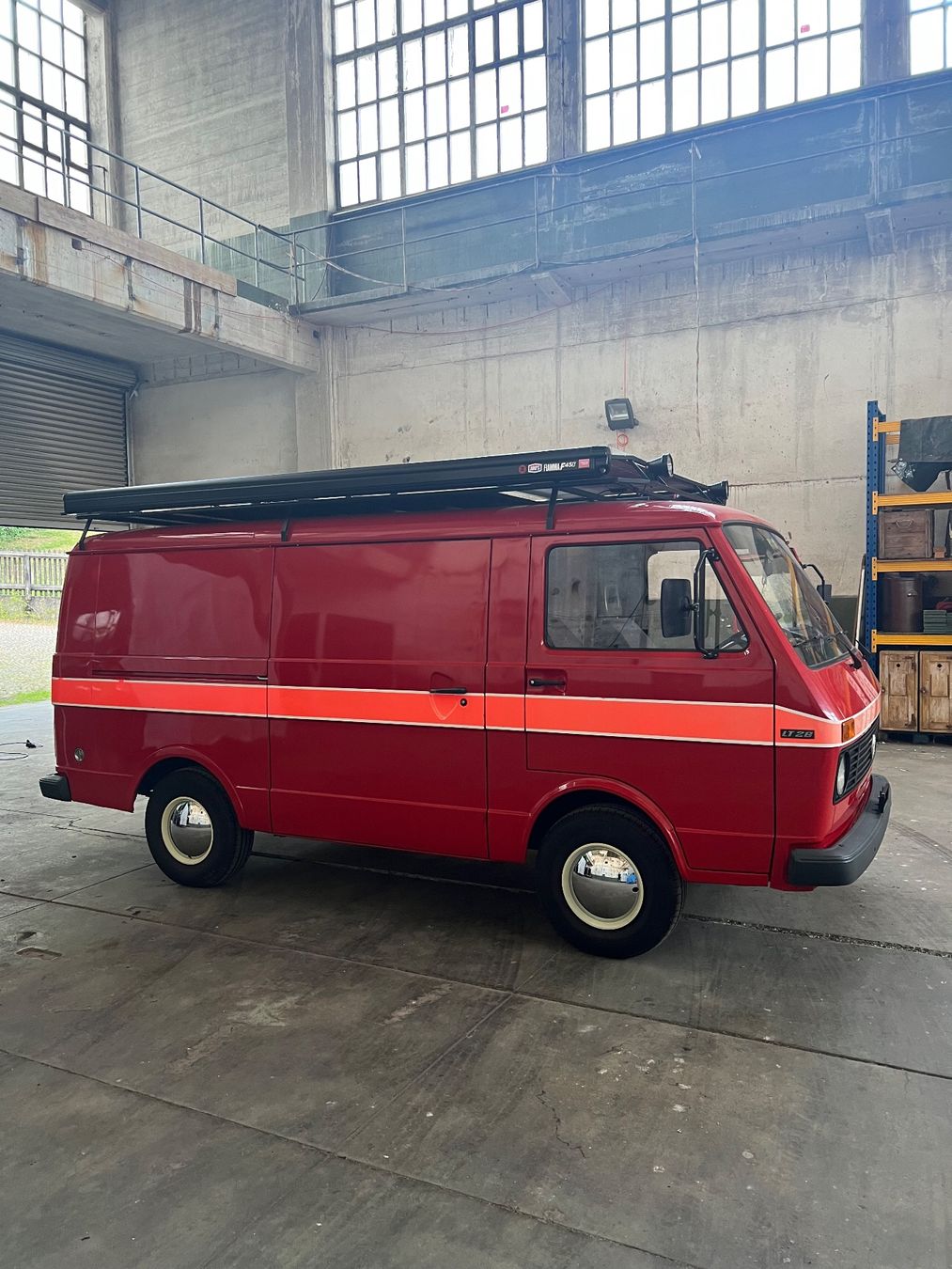 VW Veicoli da campeggio: VW LT 28 Bus / Camper – Usato da Solothurn venduto da and_fv56 1