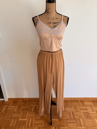 Damen Sommer Set, Hose und Top, Grösse M&XL, Beige