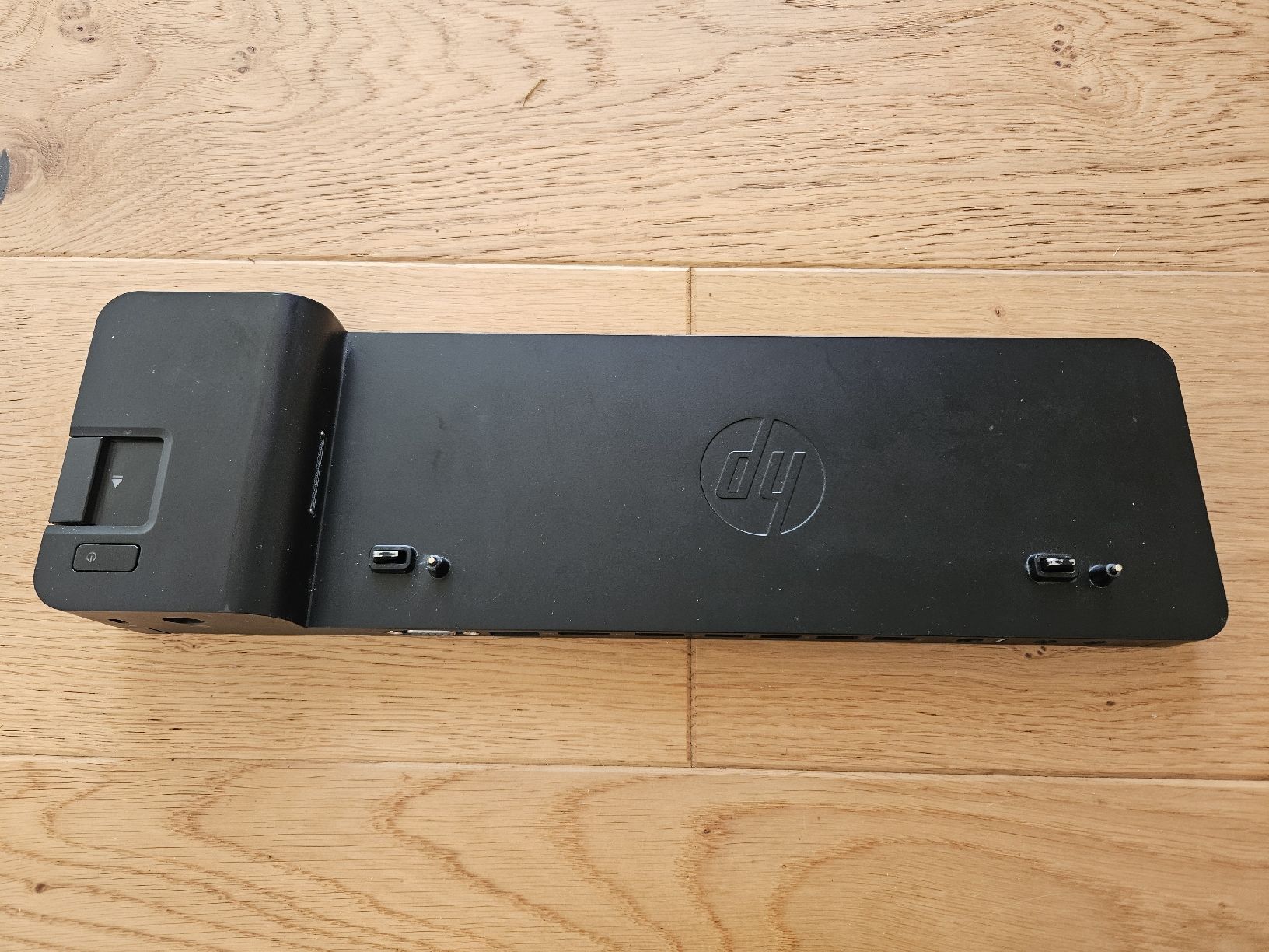 Hewlett Packard Docking station: HP UltraSlim Dockingstation – Usato da Niederweningen venduto da FlowerNZL