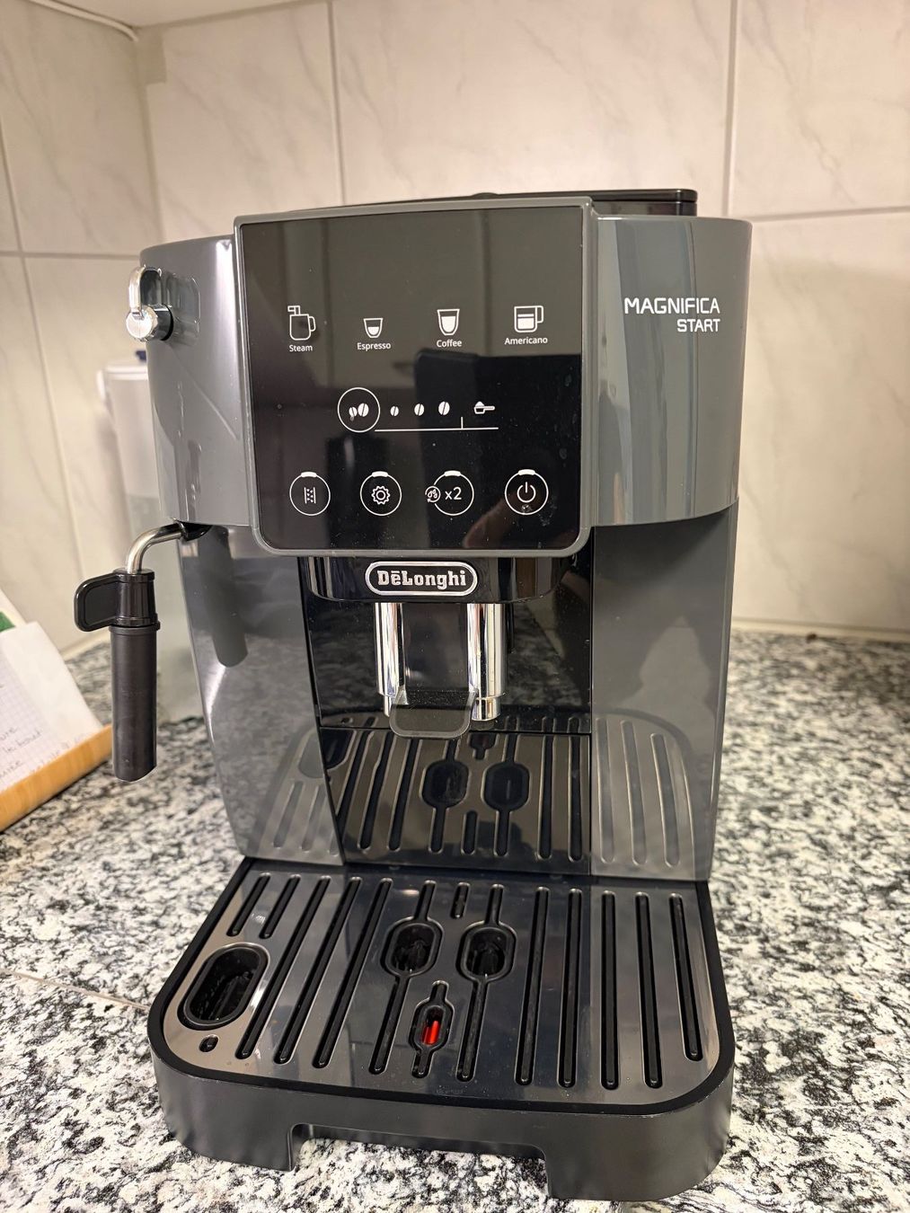 De'Longhi Macchine per caffè & Macchine per espresso: Machine à café en grains ou moulus – Nuovo (secondo la descrizione) da Binz venduto da Doduc 3
