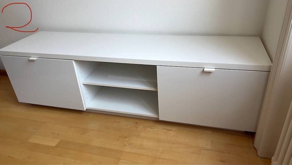 TV Möbel: IKEA BYAS TV-Bank  – Gebraucht aus Basel von DenisLin