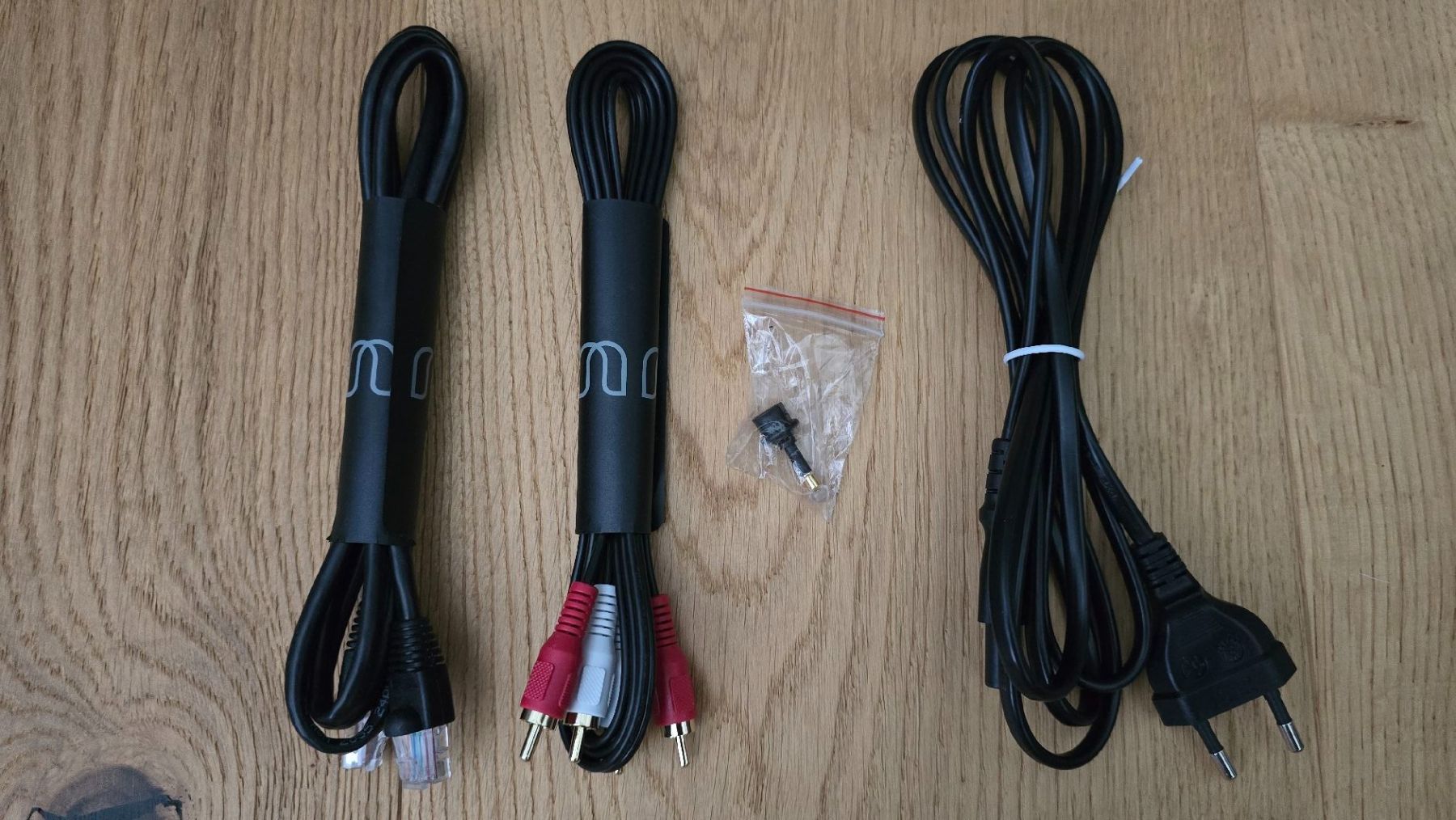 Bluesound Multimediaplayer & Streamer: Bluesound Node 2i Musikstreamer wiess – Gebraucht aus Herznach von Obrist76 3