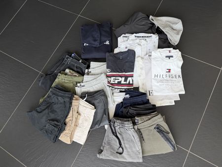 Kleiderpaket Gr. 152/164
