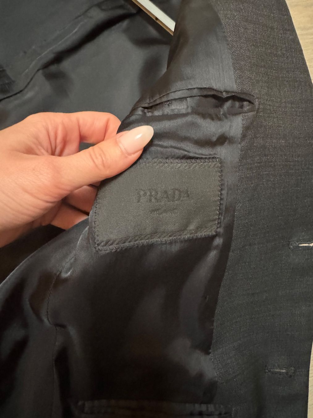 Prada Giacche: Herren Prada Blazer Dunkelgrau – Usato da Meilen venduto da Emma_321 3