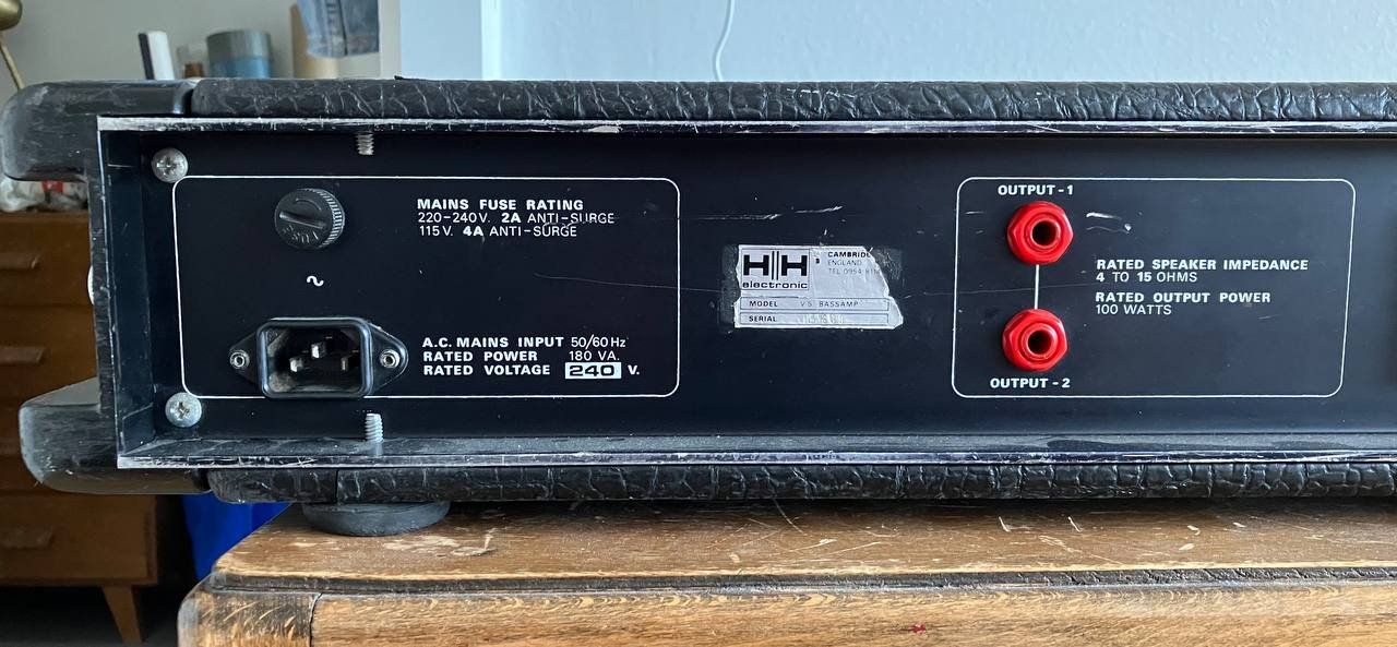 Amplificatori: HH Electronic V-S Bassamp 100 – Usato da Biel / Bienne venduto da Aprad 3