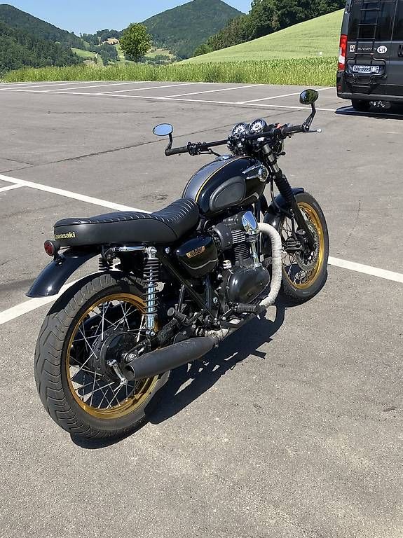 Route: Kawasaki W800 – D'occasion à Sissach par driggerfish
