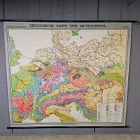 1962 Schulwandkarte Europa Geologische Karte - Map