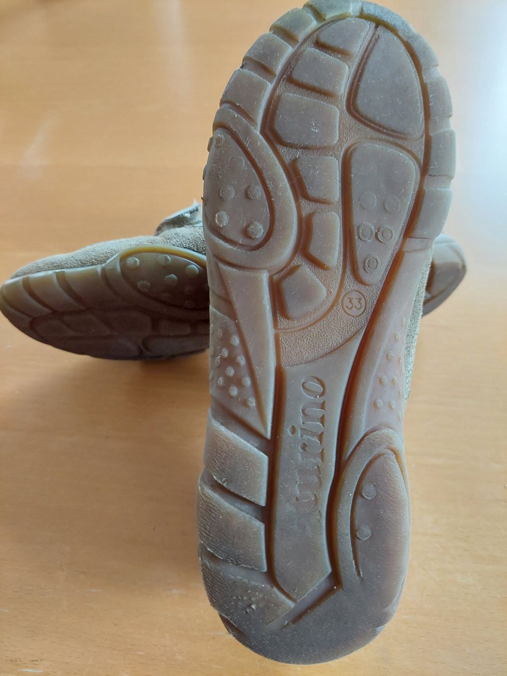 Naturino Scarpe per ragazzi: Naturino Sneaker..  Gr.33 – Usato da Zürich venduto da meymano 2