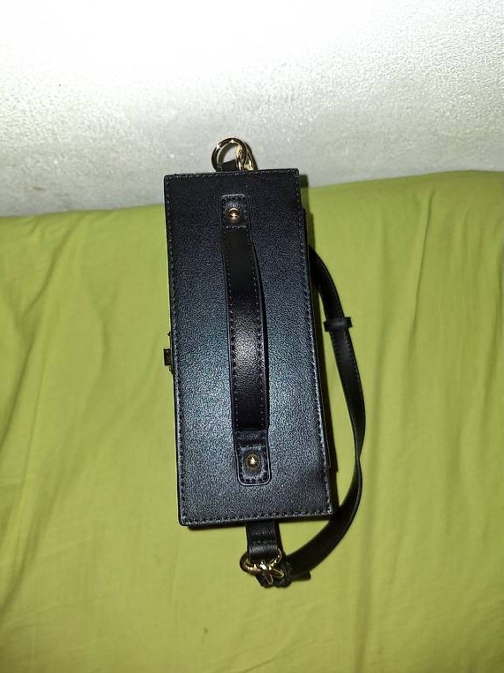 Borse da donna: Borsa stile Box Bag – Usato da Vezia venduto da MelRush 2