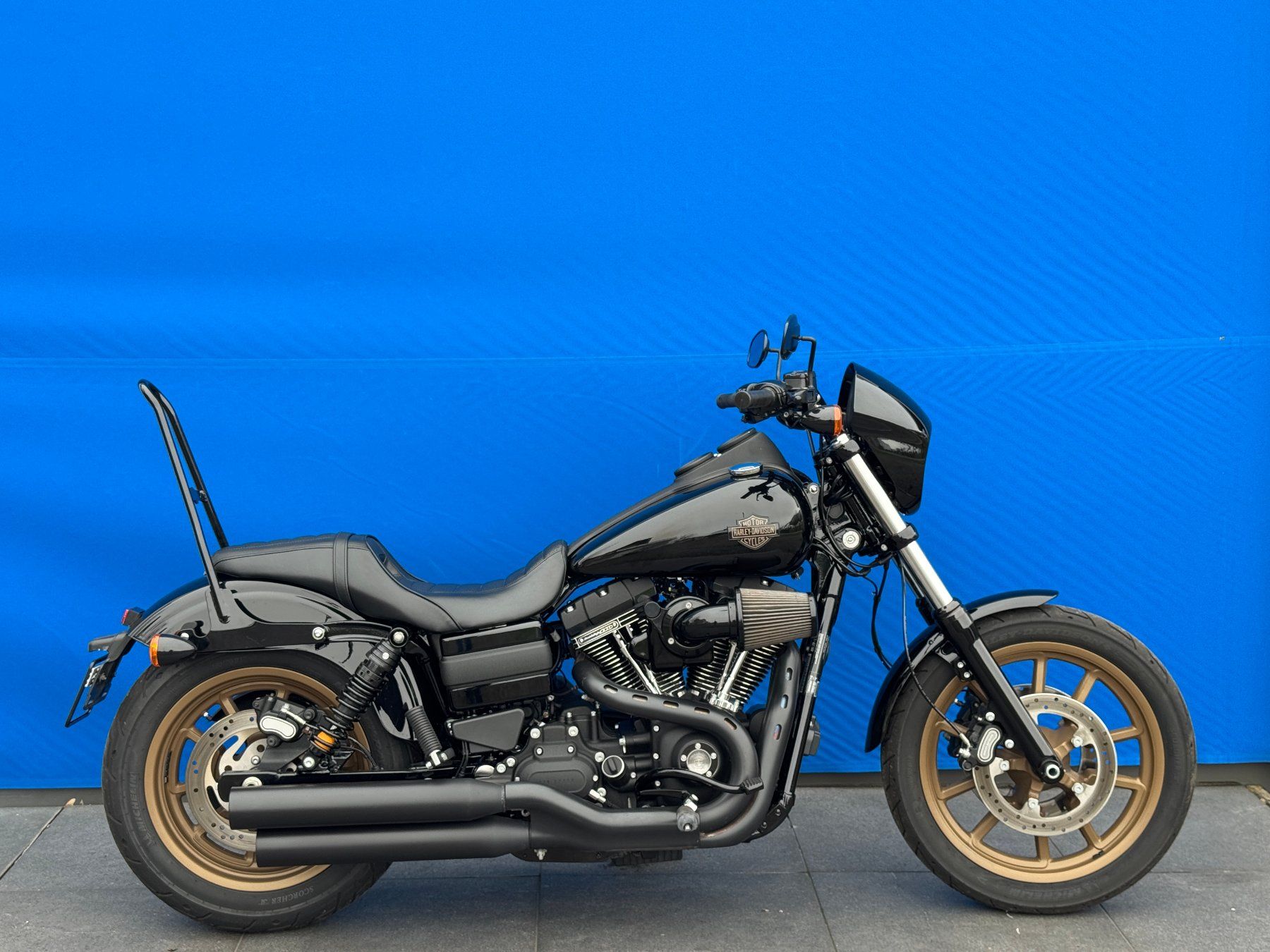 Harley-Davidson Chopper: HARLEY-DAVIDSON FXDLS Dyna Low Rider S 110 – Usato da Escholzmatt venduto da Wikinger11