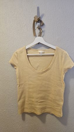 💛H&M Basic T-Shirt gerippt in pastellgelb Grösse M💛