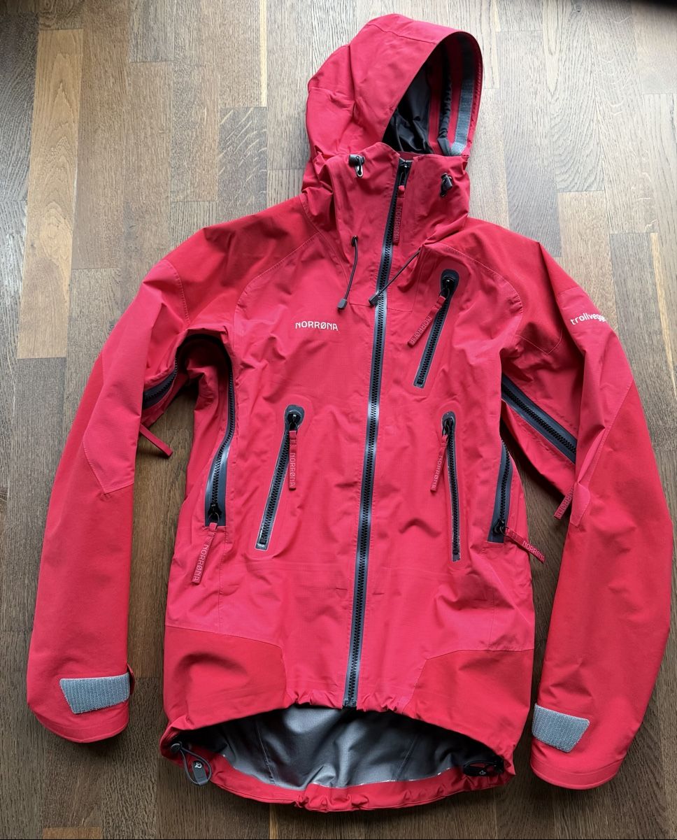 Norrøna Trollveggen Gore-Tex Pro Jacke rot Grösse XS (Gebraucht) in ...