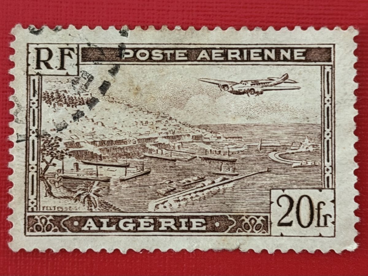 Tutti i francobolli: Timbres aviation - Algérie  – Usato da Petit-Lancy venduto da Solcarm 2