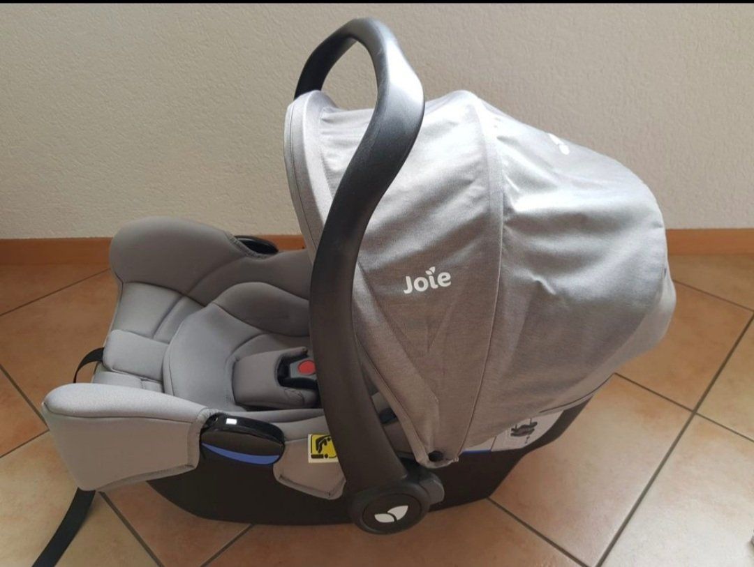 Joie Auto-Kindersitze: Siège bébé Joie I-Snug  et base Isofix I-Base Advance – Gebraucht aus Givisiez von yul_pmj7 1