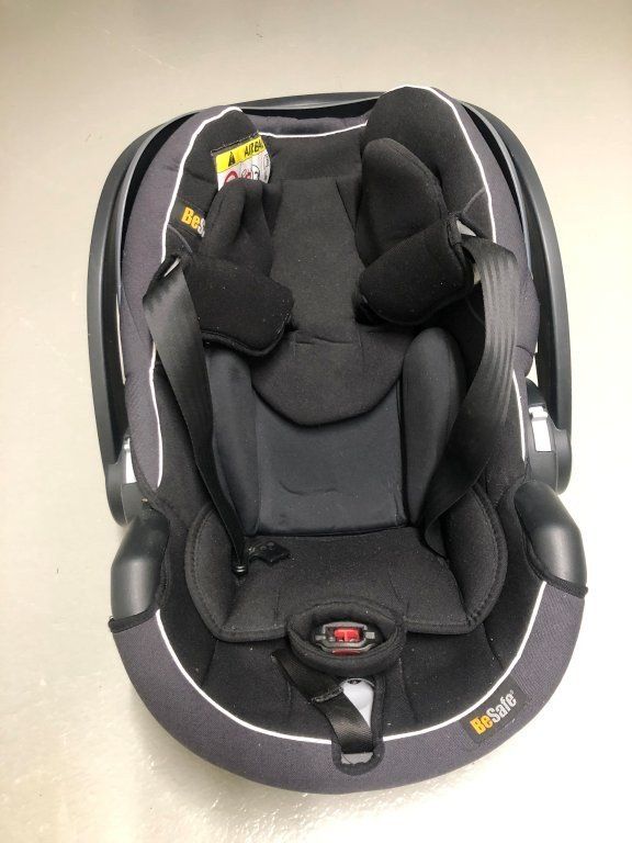 Seggiolini per auto: BeSafe - iZi Modular i-Size Babyschale – Usato da Lyss venduto da Mogli78