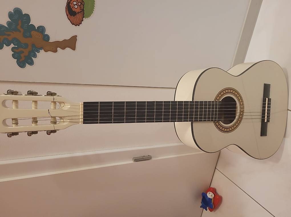 Musikinstrumente: Chitarra per bambino principiante – Gebraucht aus Torricella von pao_m8rf 3