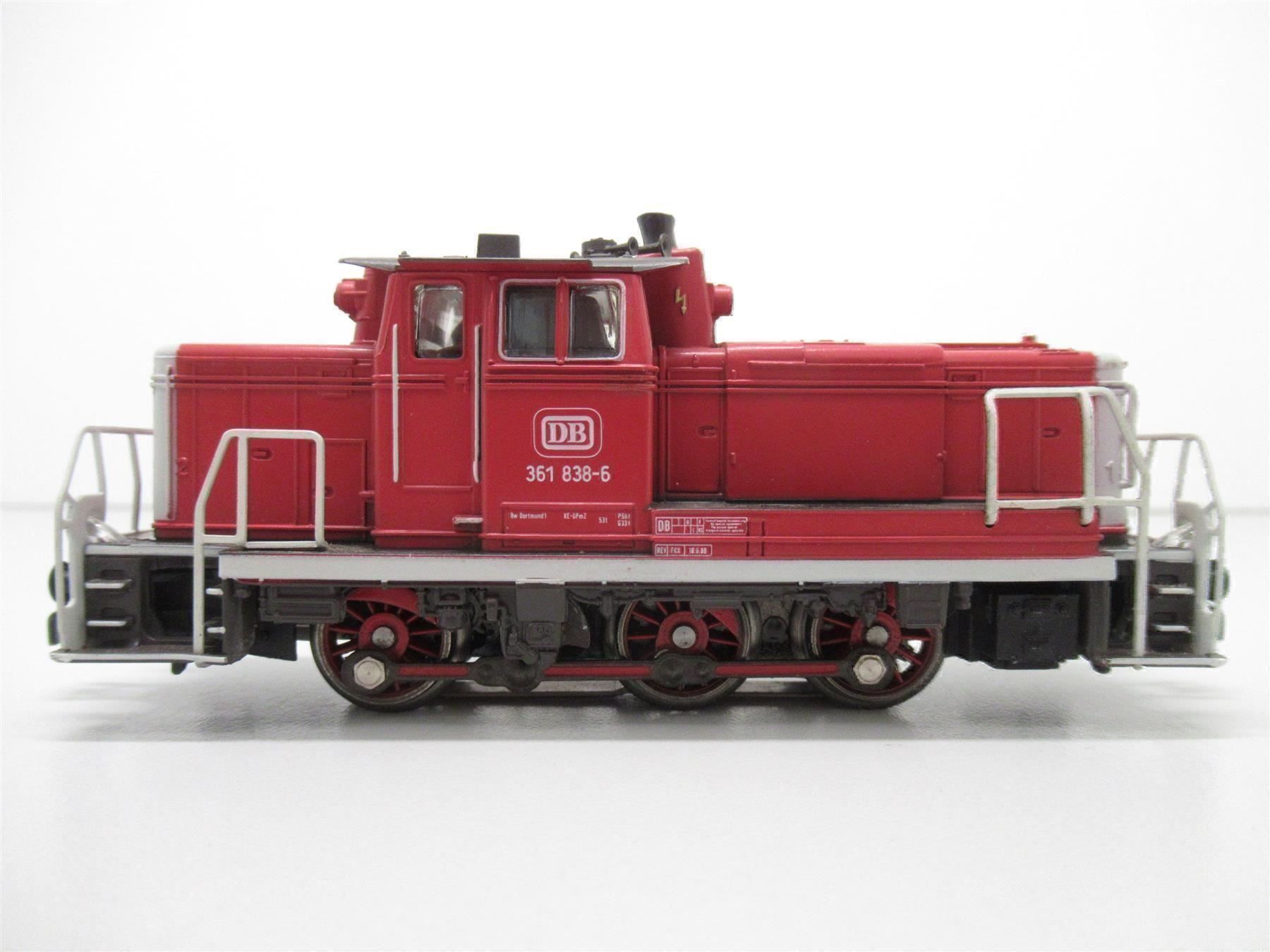Märklin Modelleisenbahnen: Märklin 3131 DB BR 361 AC Analog H0 – Gebraucht aus Basel von  1