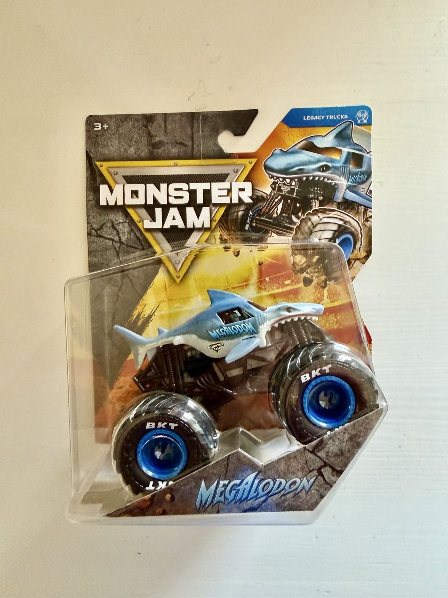 Giocattoli: Monster Jam Megalodon Truck – Nuovo e nell'imballaggio originale da Oberembrach venduto da theZaz