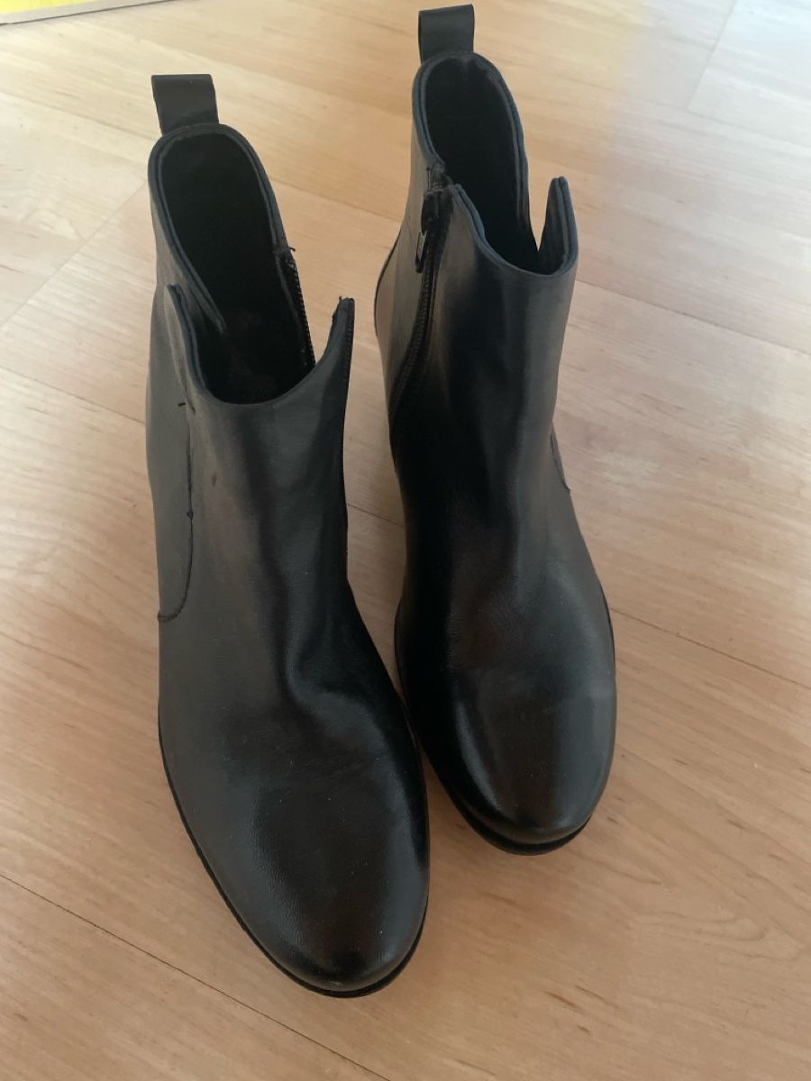 Chaussures femmes: Leder Stiefeletten NEU – Neuf (Voir description) à Alpnachstad par Nicolyn56