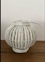 Laterne Rattan weiss mit LED-Licht neu