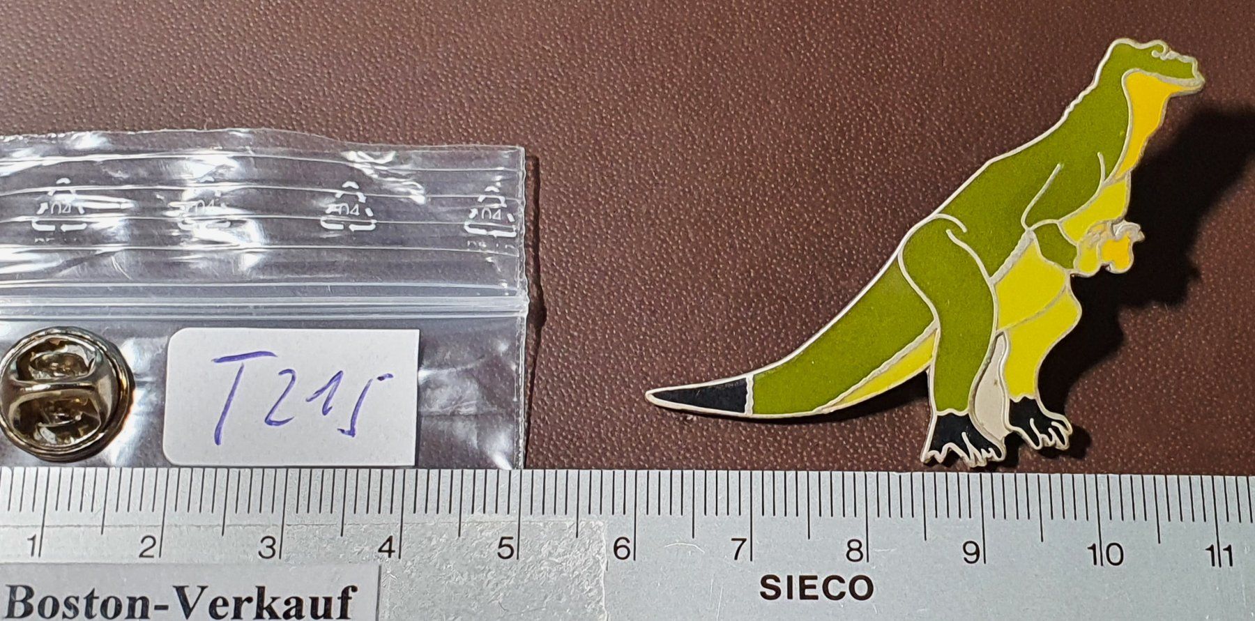 Giocattoli: T215 - Pin Dino Dinosaurier – Usato da Reinach BL venduto da Boston-Verkauf 1