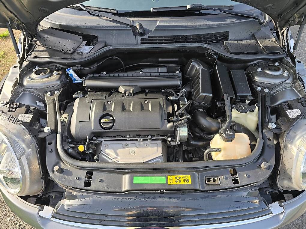 Autos: Mini one Mfk 12/27 – Gebraucht aus Beckenried von fri_85z5 4