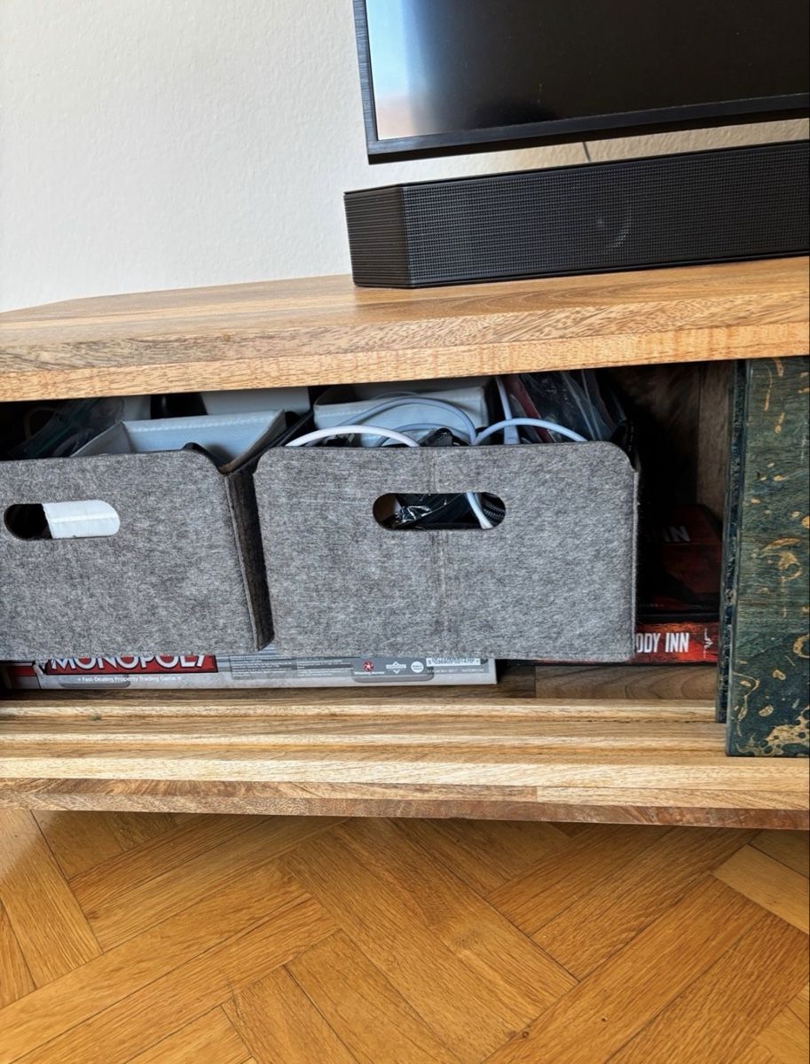 Meubles TV: TV Schrank/ Sideboard Holz – D'occasion à Zürich par val_5xpm 1