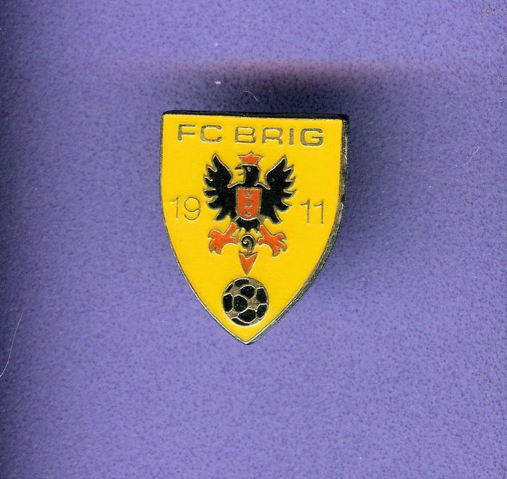 Placchette & Badge: FC BRIG – Usato da Winterthur venduto da Sammleroase