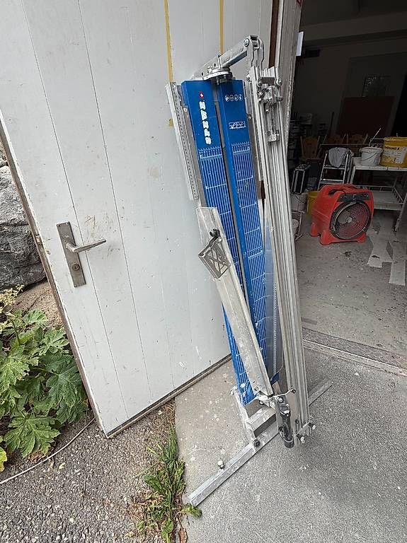 Tous les outils: Spewe Schneidegerät für Isolation – D'occasion à Arosa par bee_m999 1