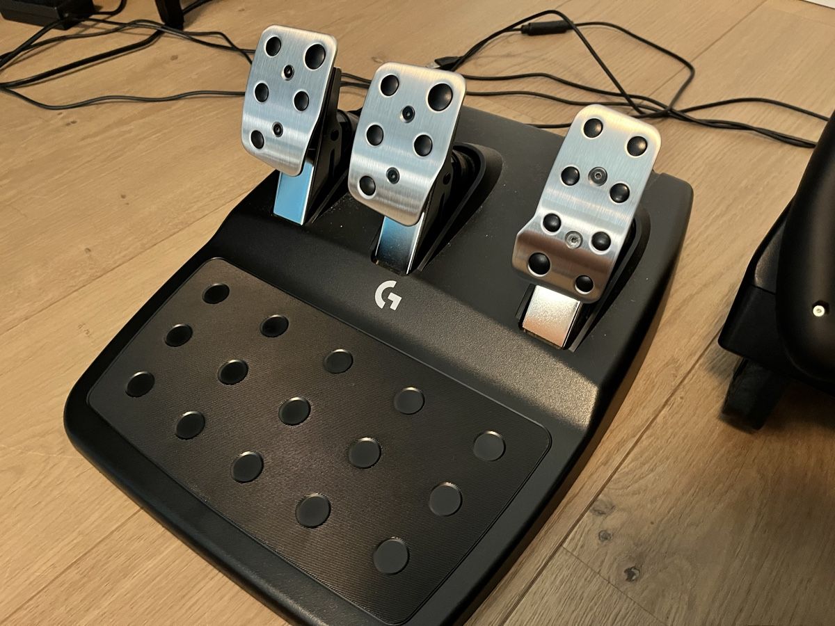 Logitech Manettes: Logitech G923 SE set mit Acelith Gt racing mod – D'occasion à Winterthur par O2cando2 2