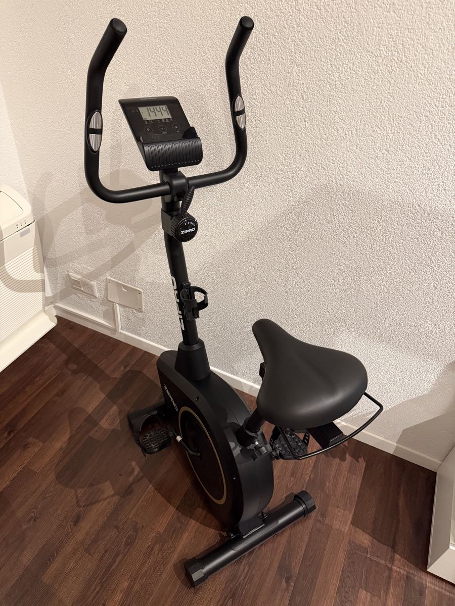 Vélos d'appartement: Heimtrainer Zipro – Neuf (Voir description) à Steffisburg par anjagr 1
