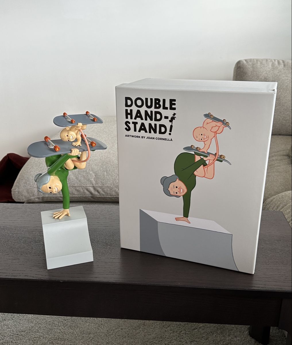 Figuren: Joan Cornella Double Hand-Stand Figure Skateboard – Neu (gemäss Beschreibung) aus Schlieren von NM_Nici 2