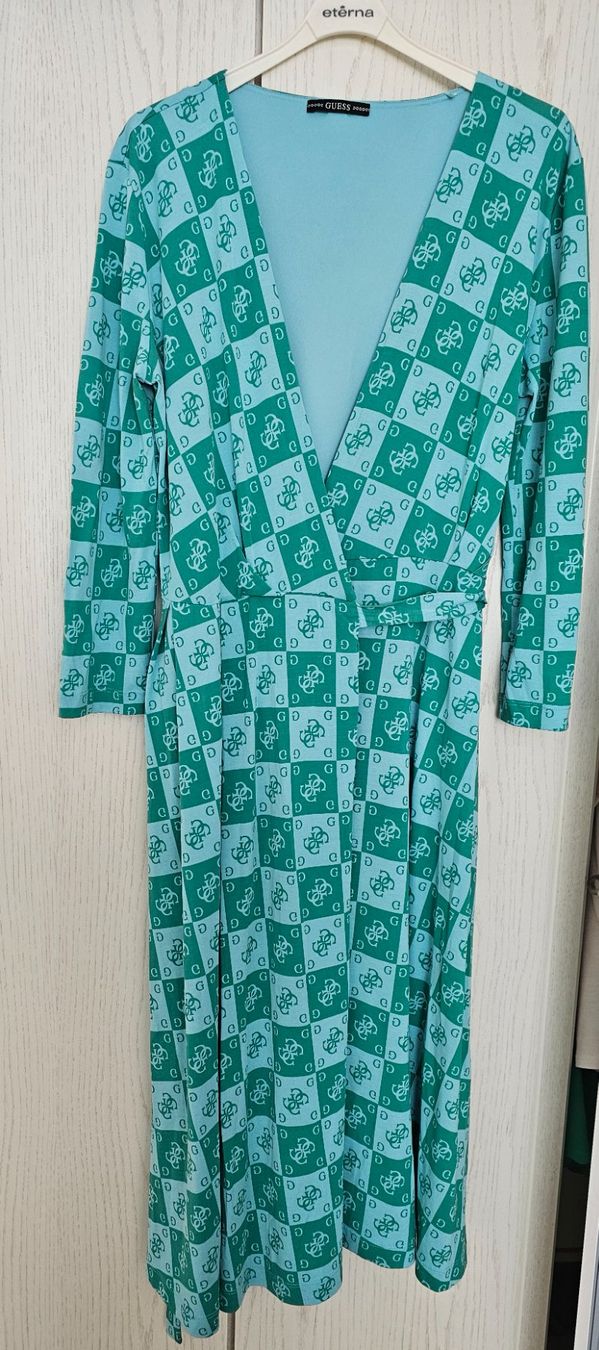 Guess Vestiti: ***GUESS *** Damen Kleid Gr.L – Usato da Bronschhofen venduto da Xena37