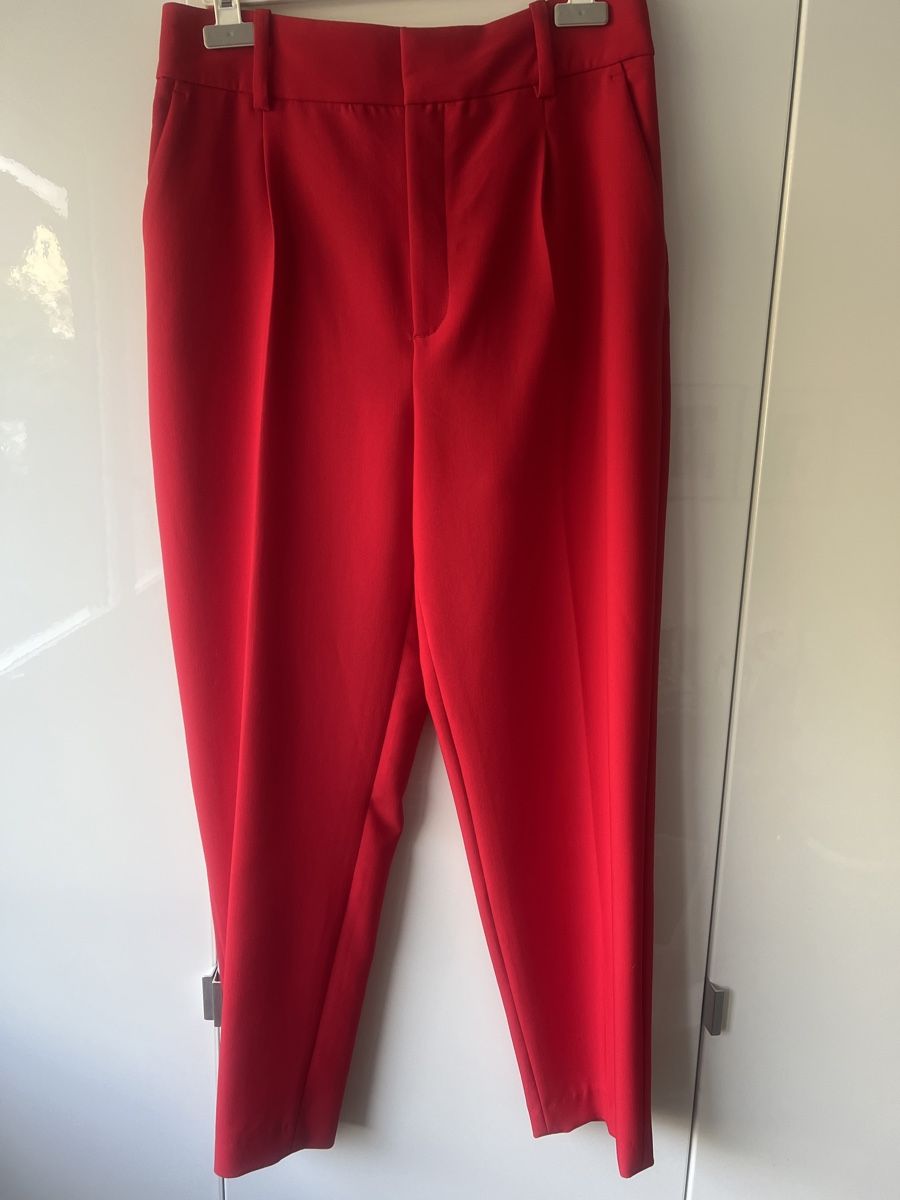 Zara Pantaloni: Hose Roth – Usato da Basel venduto da Cica22