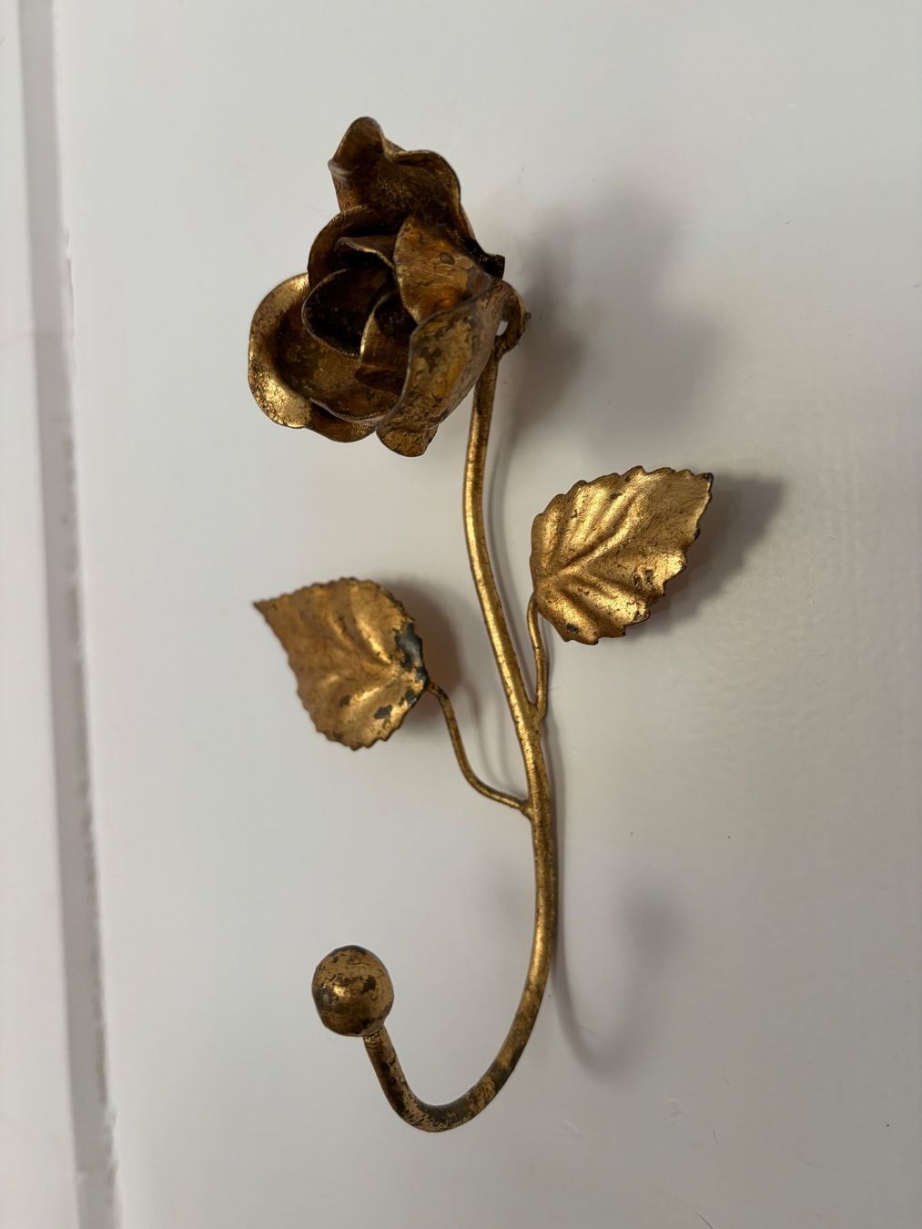 Eisenwaren: alter, wunderschöner Kleiderhaken als Rose – Gebraucht aus St.Gallen von Boergie 1